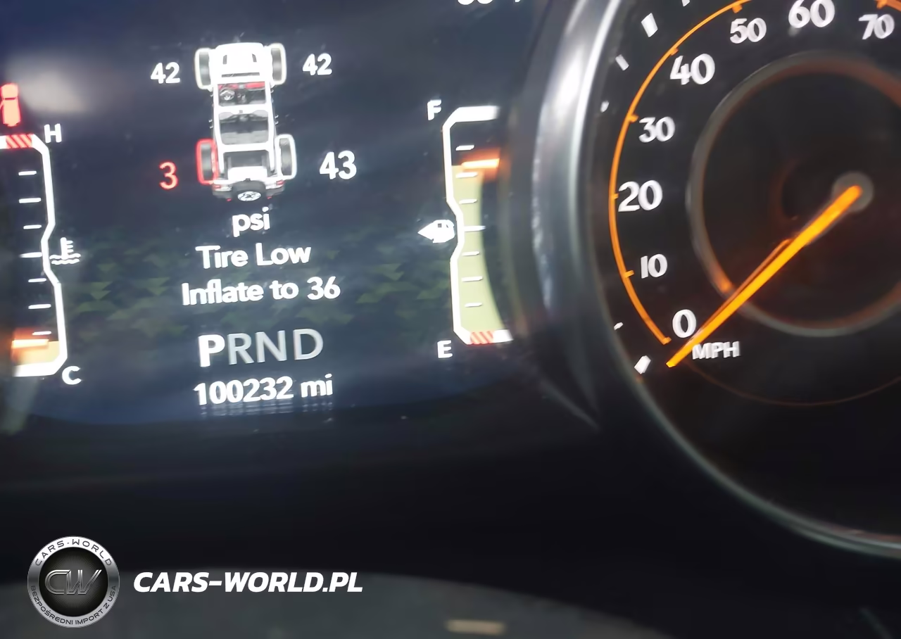 2018 Jeep Wrangler Unlimited Sport S 4X4 VIN:1C4HJXDG0JW307411 - 15