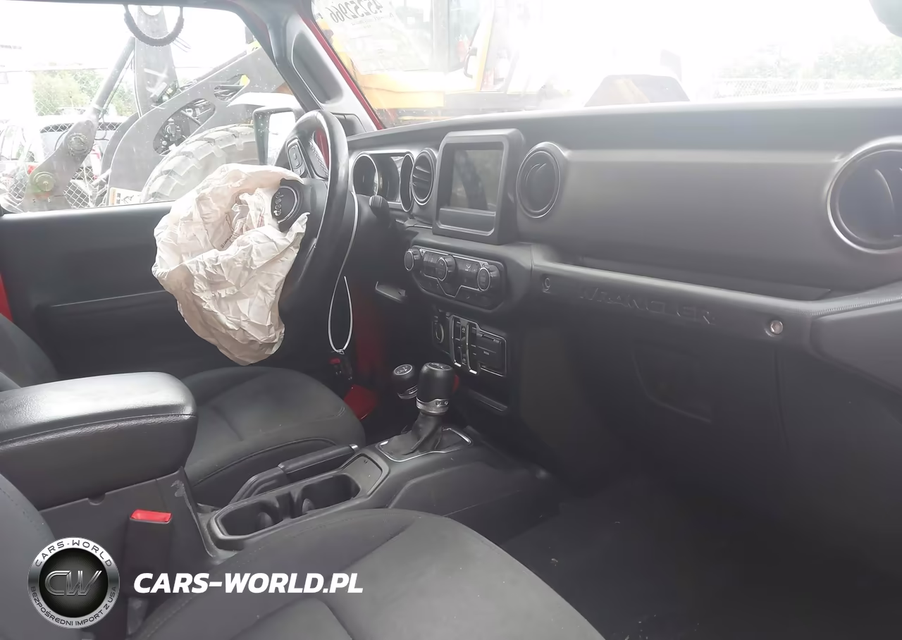 2018 Jeep Wrangler Unlimited Sport S 4X4 VIN:1C4HJXDG0JW307411 - 5