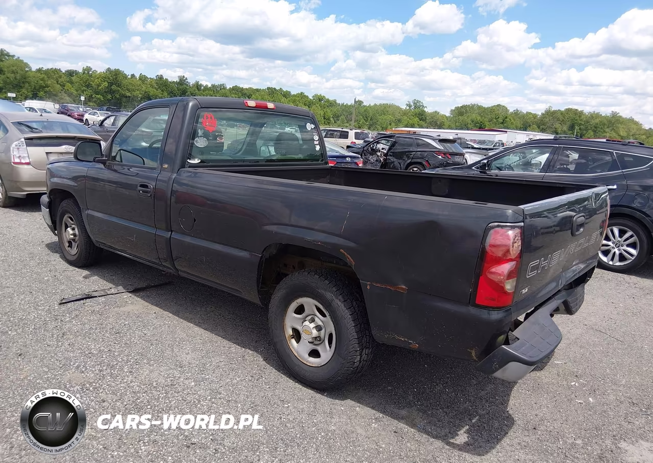 2004 Chevrolet Silverado 1500 Work Truck VIN:1GCEC14X14Z111636 - 3