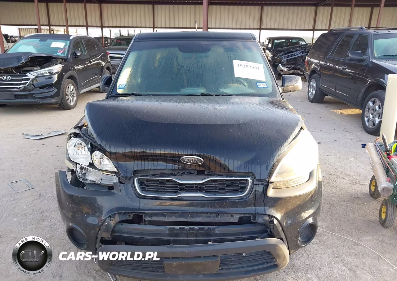 2012 Kia Soul + VIN:KNDJT2A65C7747096 - 12