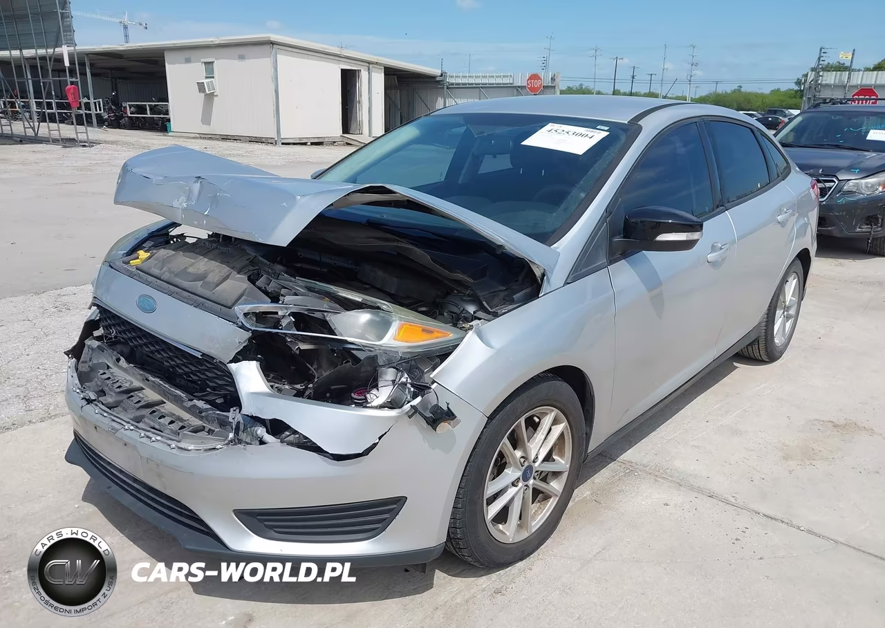 2017 Ford Focus Se VIN:1FADP3F2XHL214131 - 2