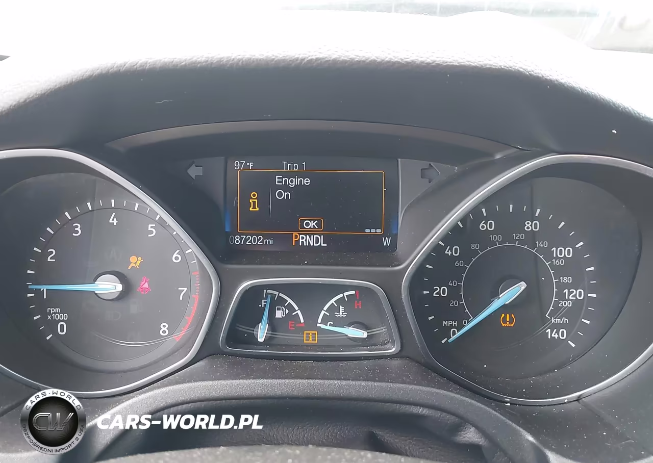 2017 Ford Focus Se VIN:1FADP3F2XHL214131 - 7