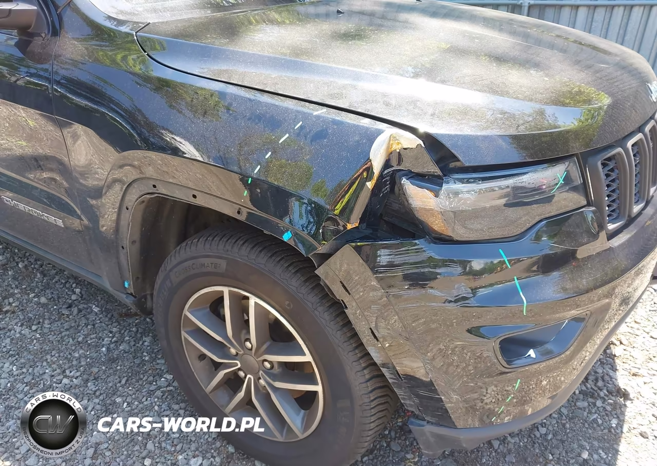 2019 Jeep Grand Cherokee Limited 4X4 VIN:1C4RJFBG9KC627315 - 6