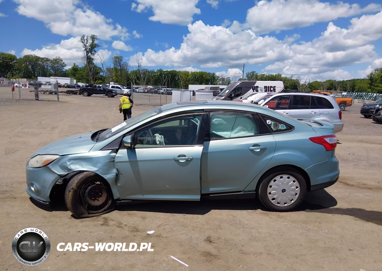 2012 Ford Focus Se VIN:1FAHP3F25CL229534 - 13