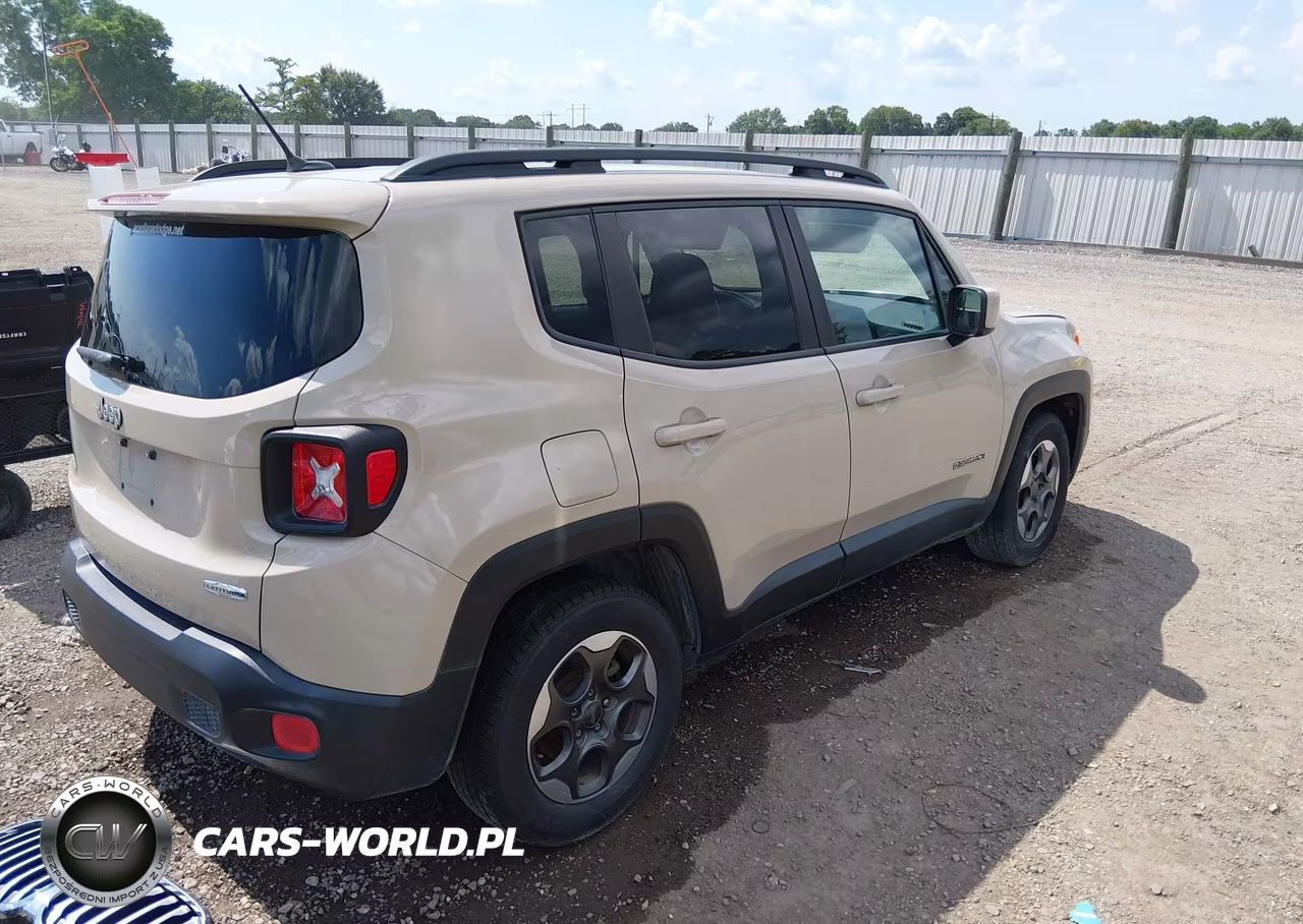 2015 Jeep Renegade Latitude VIN:ZACCJABH0FPC02424 - 4