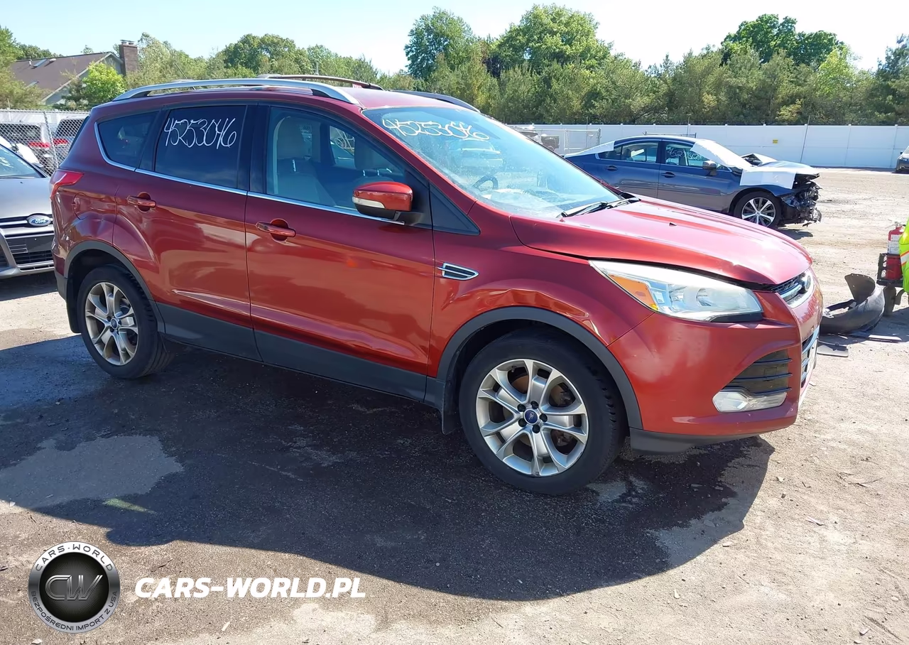 2014 Ford Escape Titanium – zdjęcie 1 z 18