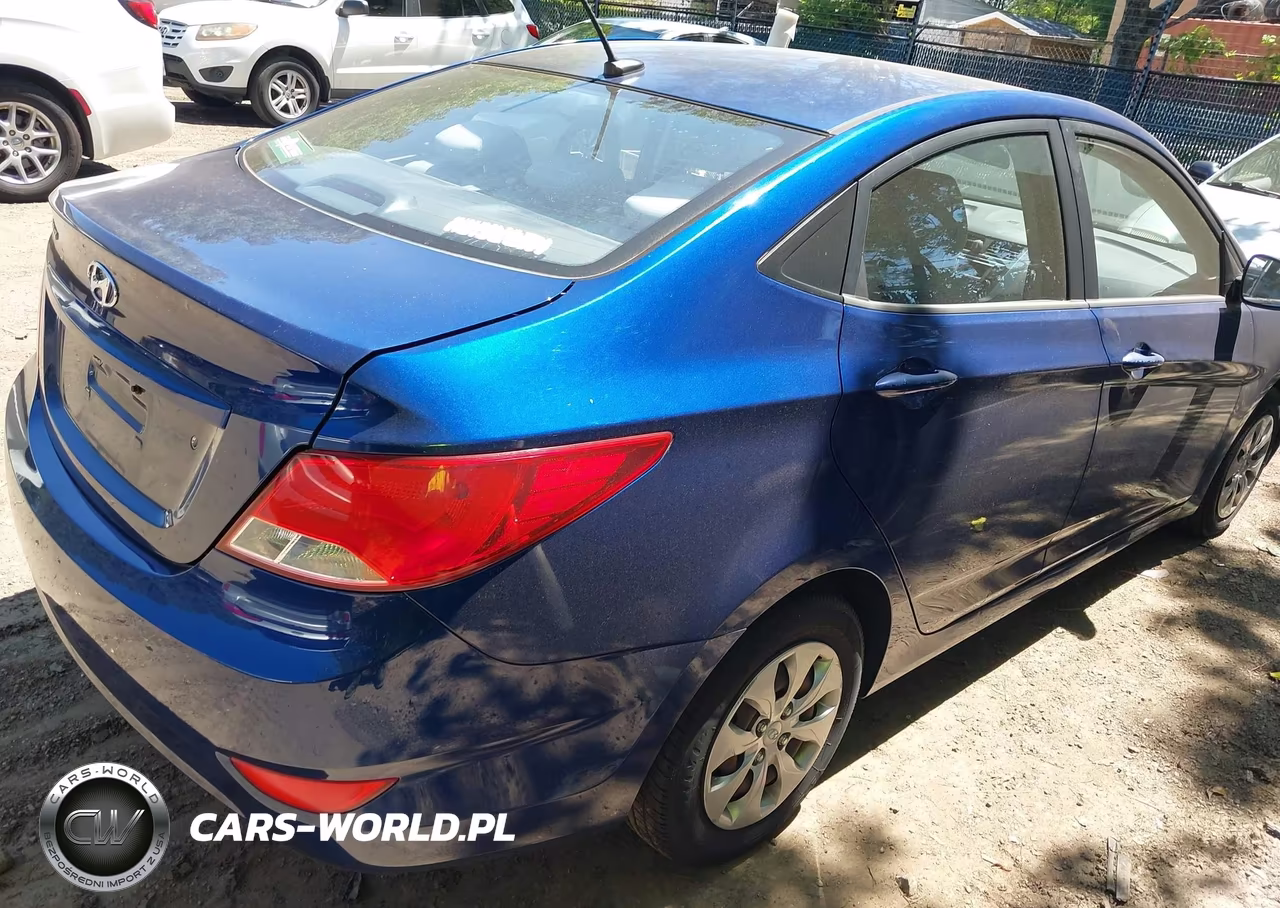 2015 Hyundai Accent Gls VIN:KMHCT4AE1FU920013 - 4