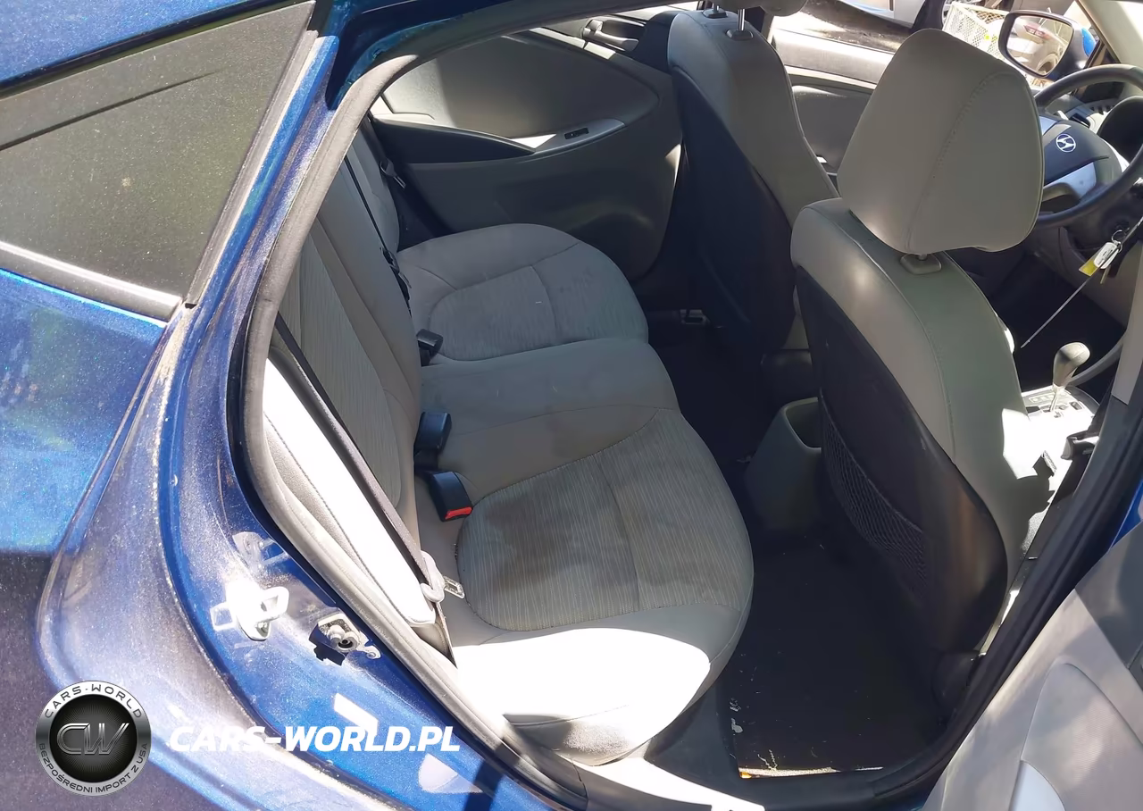 2015 Hyundai Accent Gls VIN:KMHCT4AE1FU920013 - 8