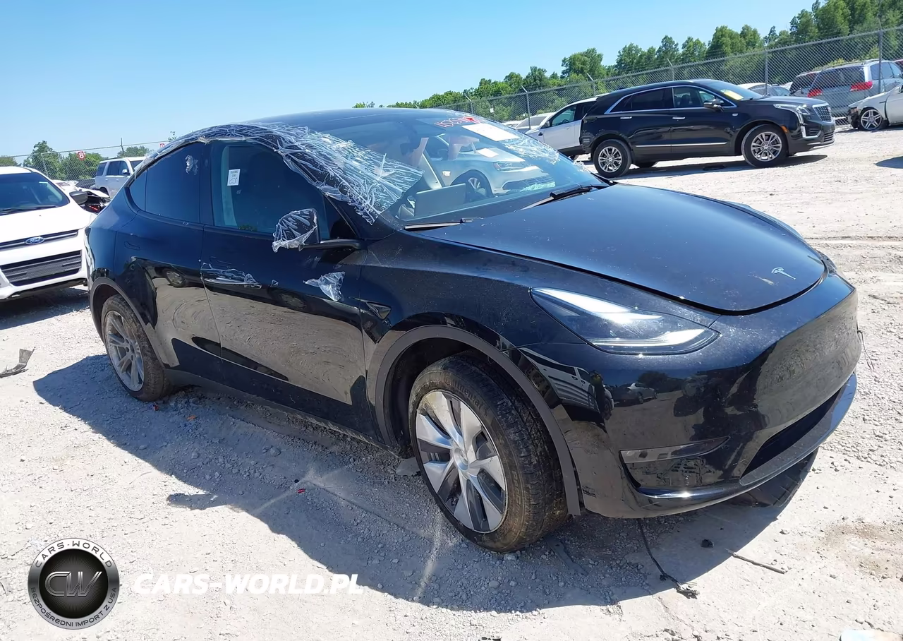 2024 Tesla Model Y Long Range Dual Motor All-Wheel Drive – zdjęcie 1 z 15
