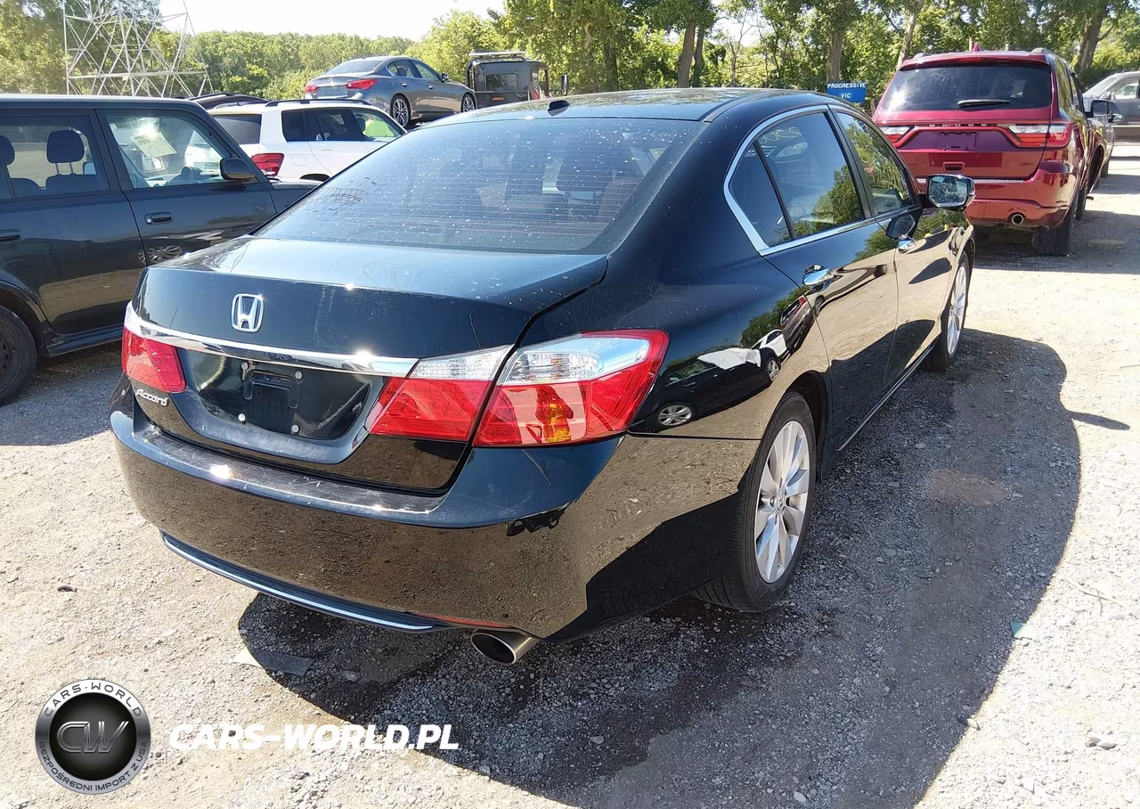 2015 Honda Accord Ex-L VIN:1HGCR2F8XFA216793 - 4