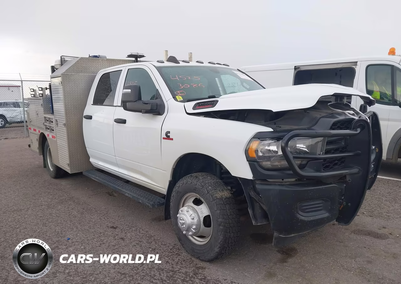 2023 Ram 3500 Chassis Tradesman-Slt-Laramie-Limited – zdjęcie 1 z 15