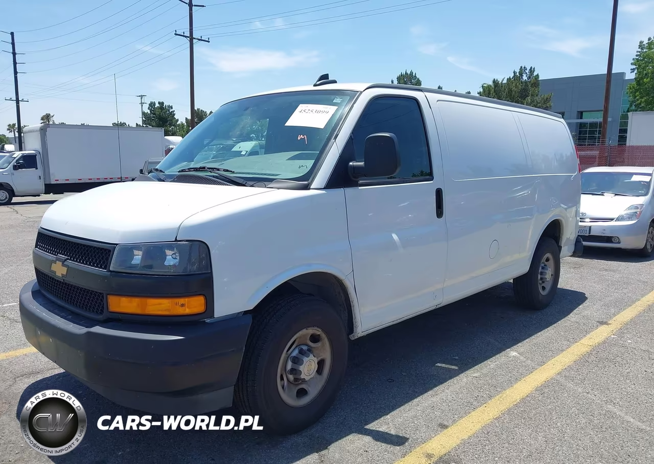 2024 Chevrolet Express Cargo Rwd 2500 Regular Wheelbase Wt VIN:1GCWGAFP8R1252067 - 2
