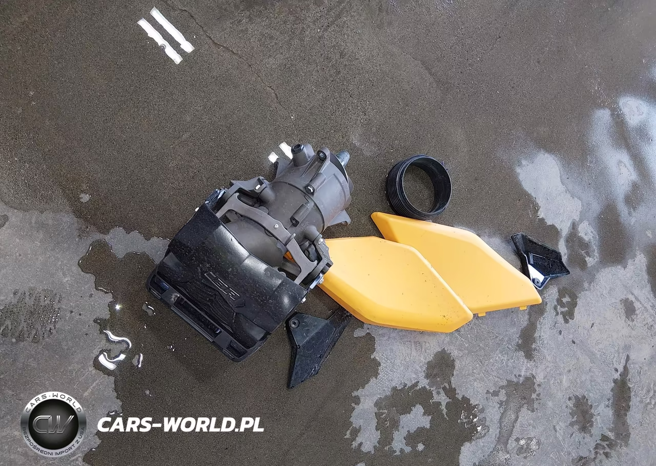 2018 Seadoo Spark VIN:00000YDV87924E818 - 11