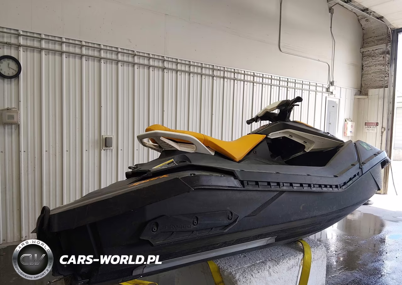 2018 Seadoo Spark VIN:00000YDV87924E818 - 4