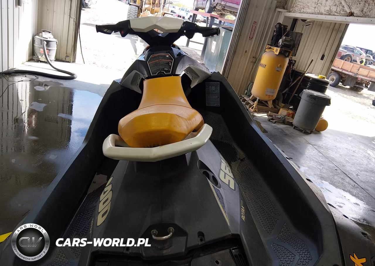 2018 Seadoo Spark VIN:00000YDV87924E818 - 8