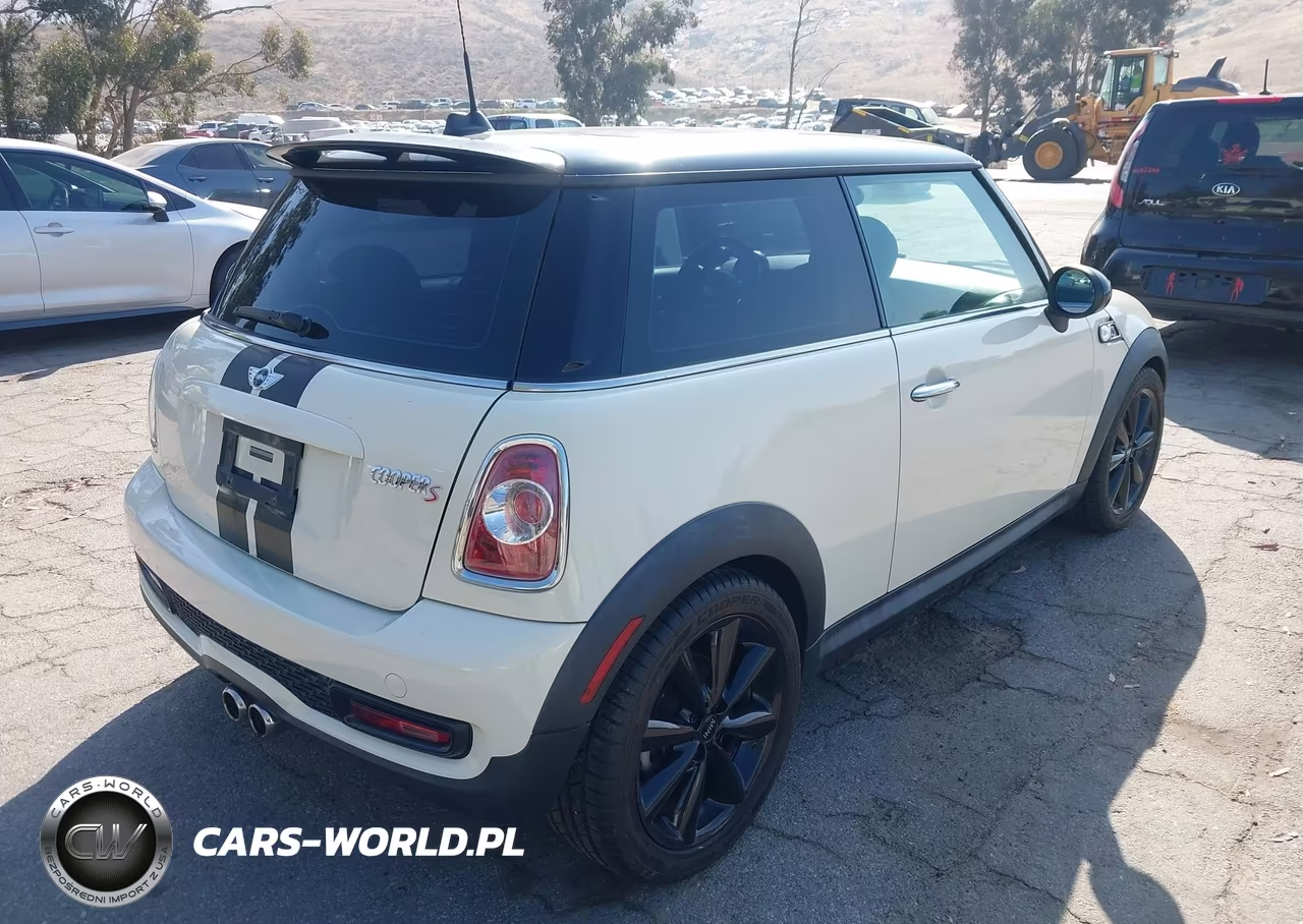 2011 Mini Cooper S VIN:WMWSV3C59BTY11765 - 4