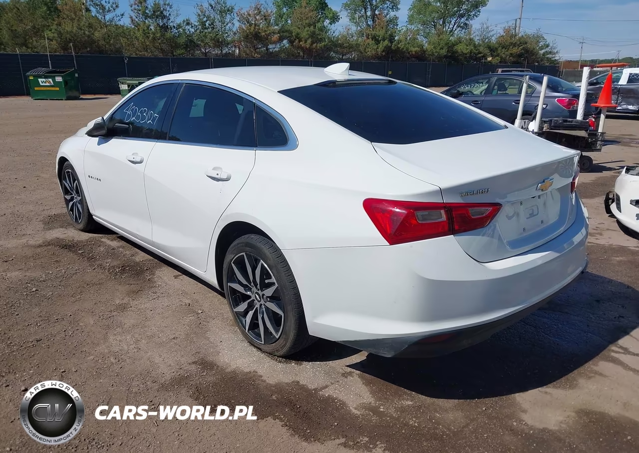 2018 Chevrolet Malibu Lt VIN:1G1ZD5STXJF275396 - 3