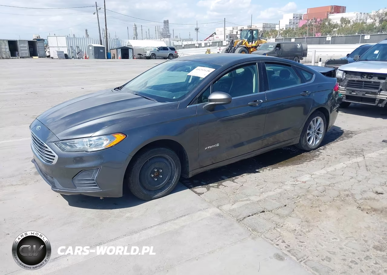 2019 Ford Fusion Hybrid Se VIN:3FA6P0LU2KR261594 - 2