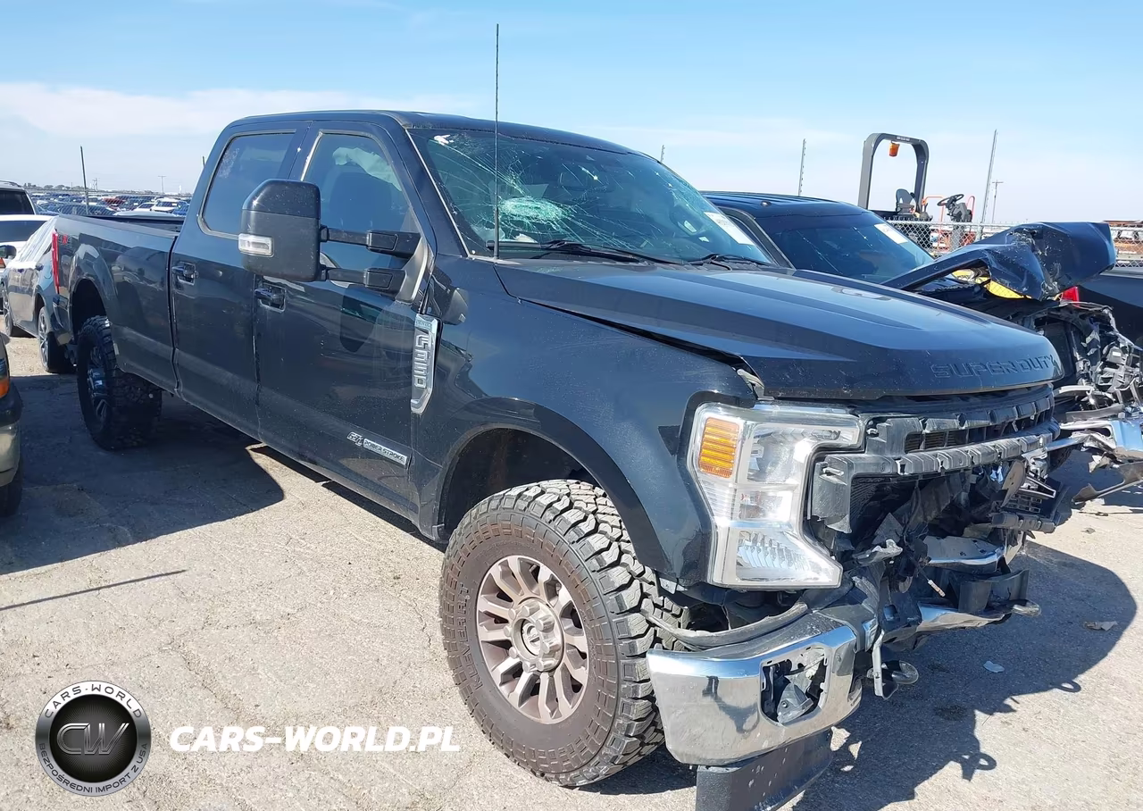 2022 Ford F-350 Lariat