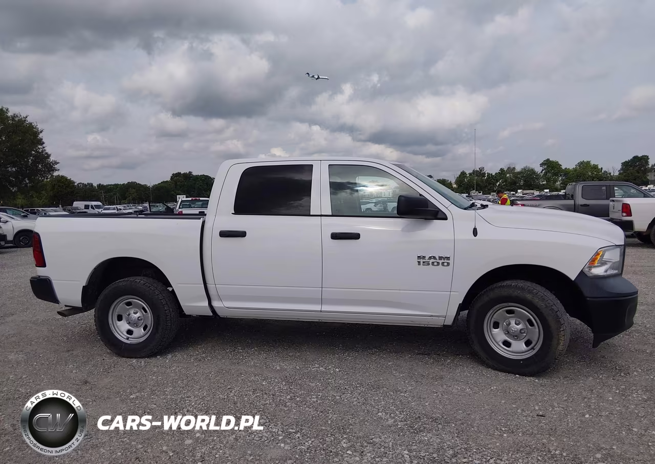 2018 Ram 1500 Tradesman 4X4 5'7 Box VIN:1C6RR7KGXJS315823 - 13