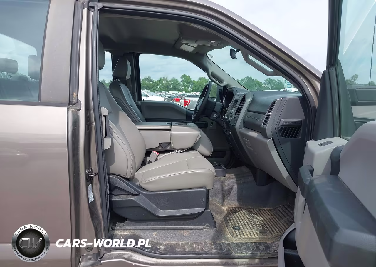 2019 Ford F-350 Xl VIN:1FD8X3B64KEF60803 - 5