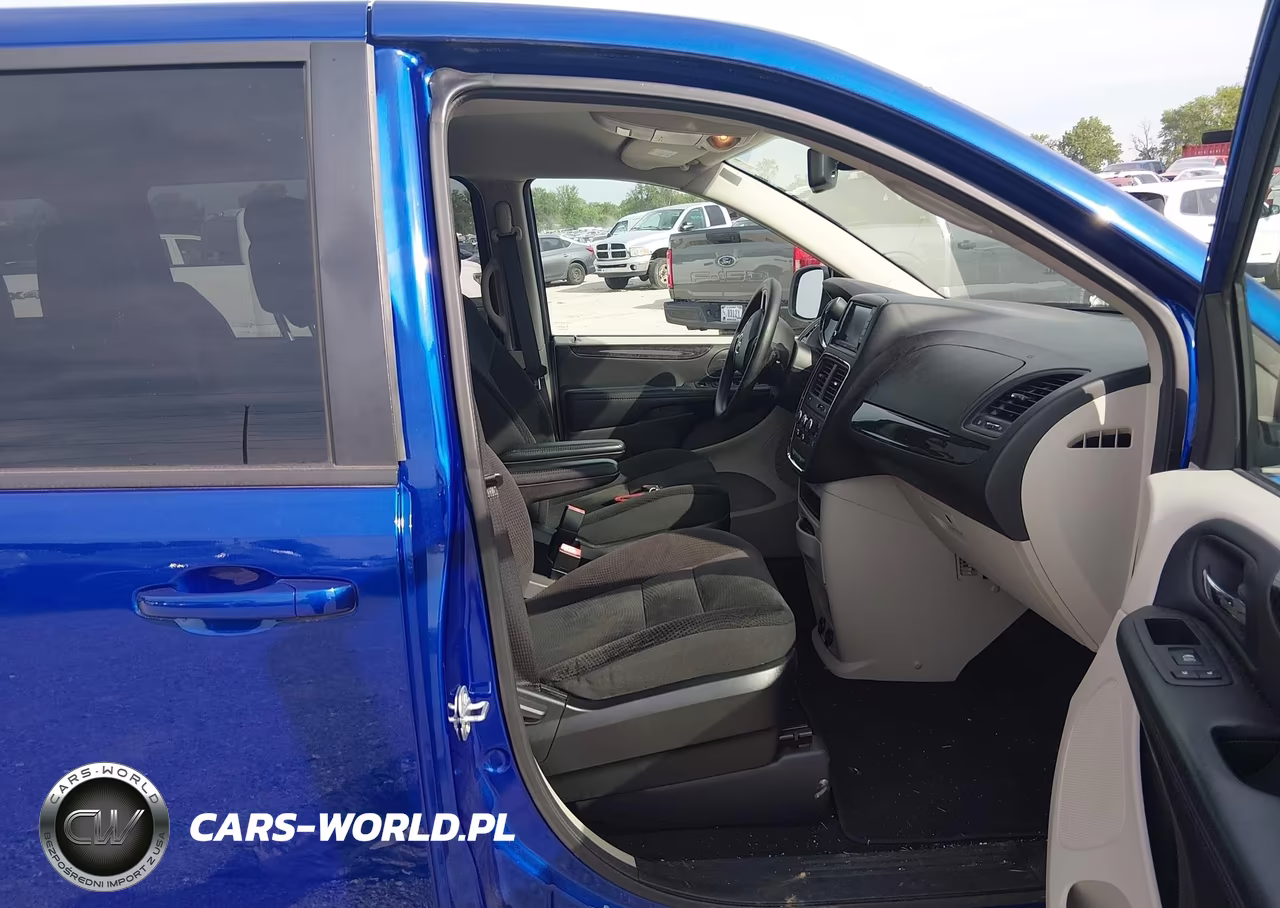 2018 Dodge Grand Caravan Se VIN:2C4RDGBG1JR312916 - 5