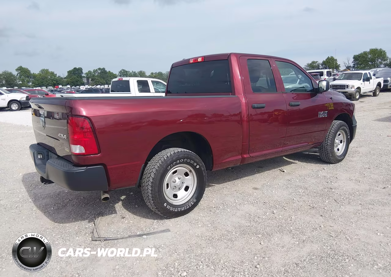 2018 Ram 1500 Tradesman 4X4 6'4 Box VIN:1C6RR7FG6JS326098 - 4