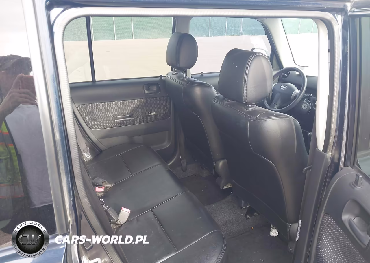 2005 Scion Xb VIN:JTLKT324350216633 - 8