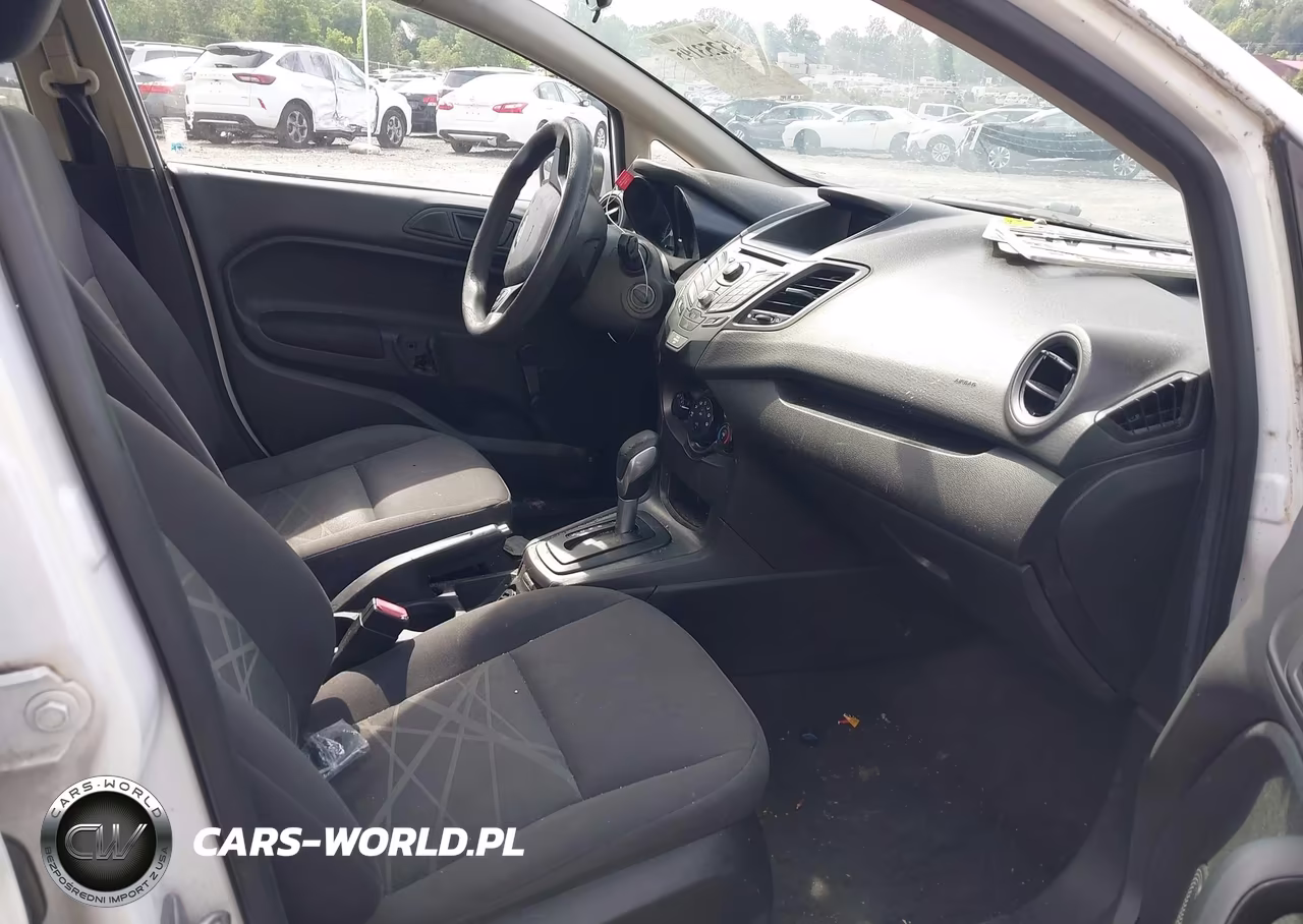 2014 Ford Fiesta S VIN:3FADP4AJ3EM173940 - 5