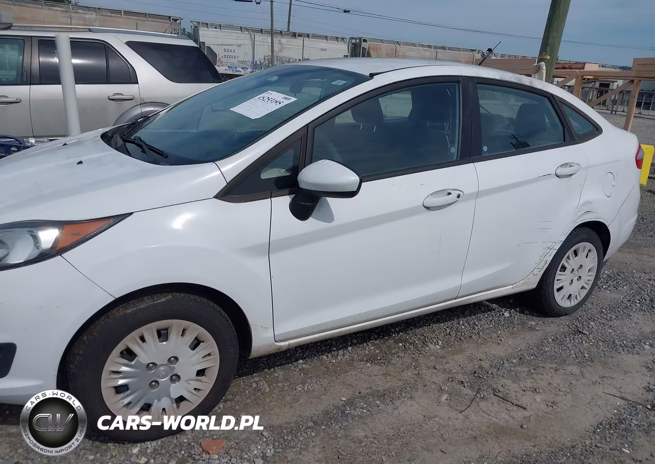 2014 Ford Fiesta S VIN:3FADP4AJ3EM173940 - 6