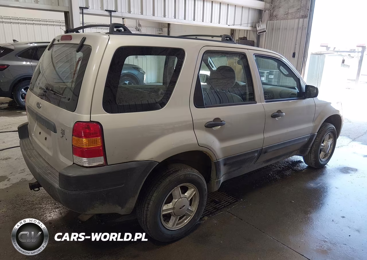 2004 Ford Escape Xls VIN:1FMCU92194KB25337 - 4