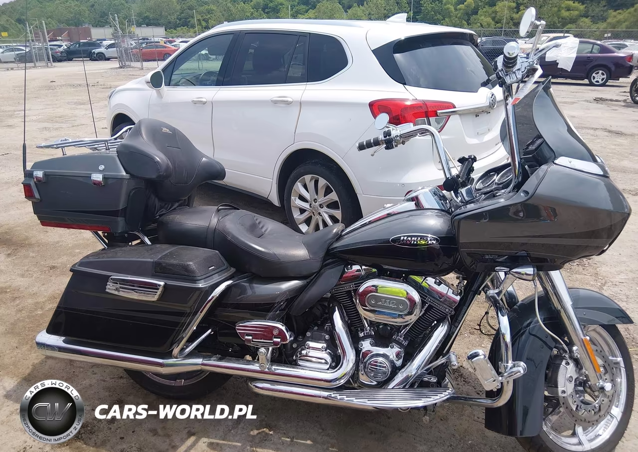 2011 Harley-Davidson Fltruse VIN:1HD1TA810BB950301 - 12