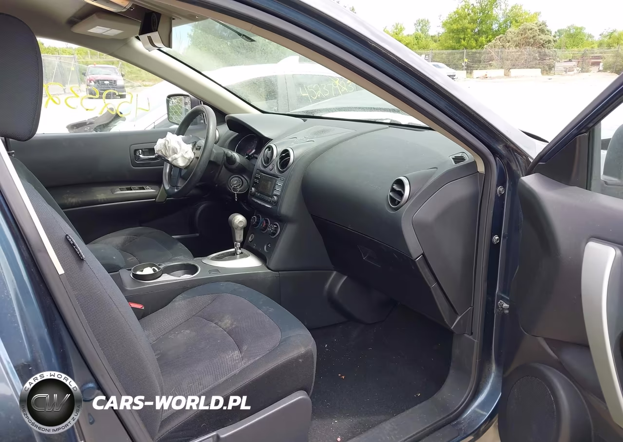 2013 Nissan Rogue S VIN:JN8AS5MV0DW634997 - 5