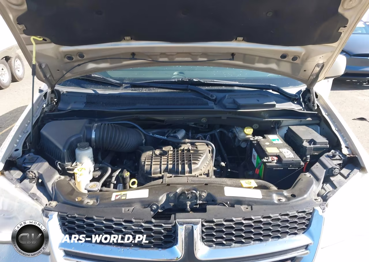 2013 Dodge Grand Caravan Sxt VIN:2C4RDGCG7DR628047 - 10
