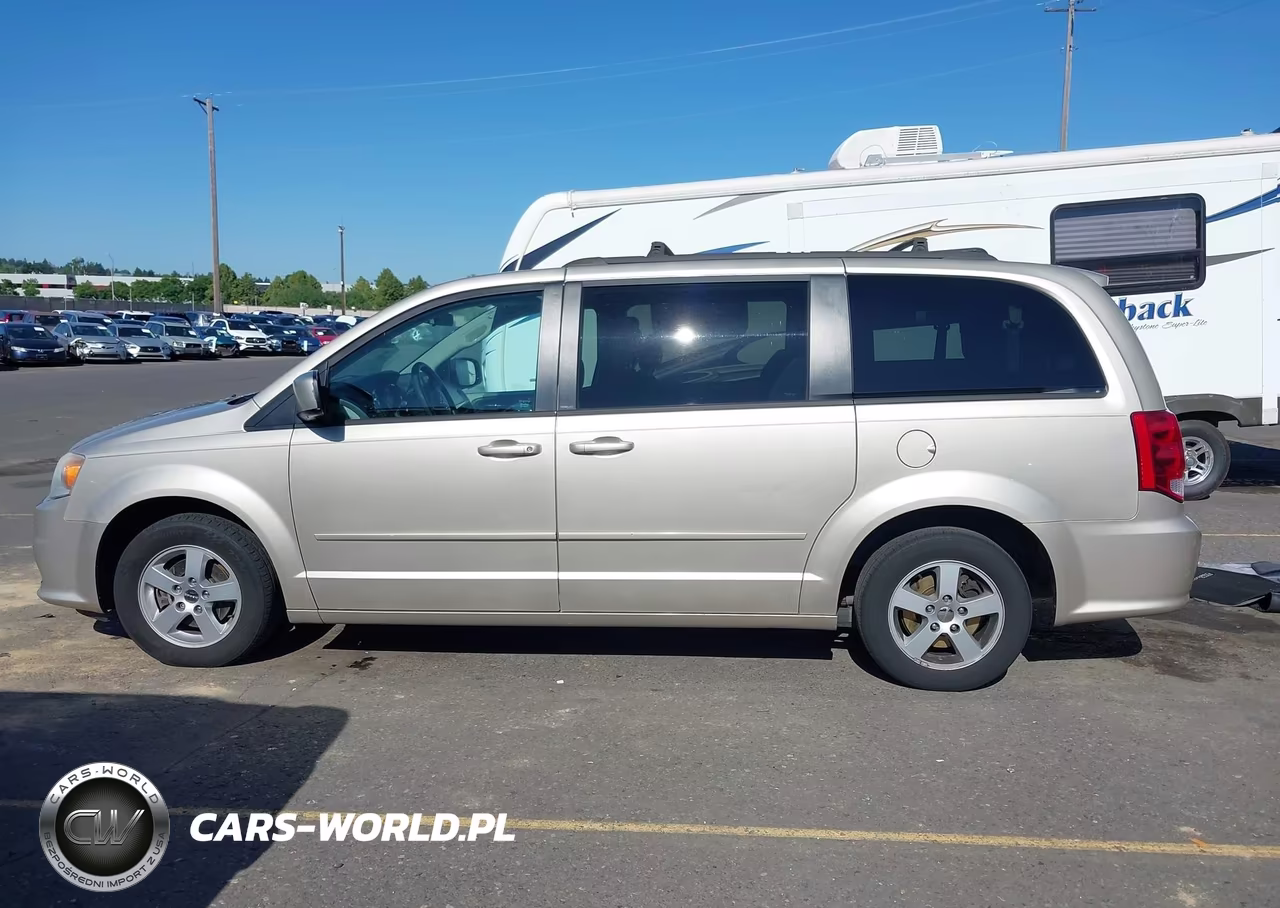 2013 Dodge Grand Caravan Sxt VIN:2C4RDGCG7DR628047 - 15