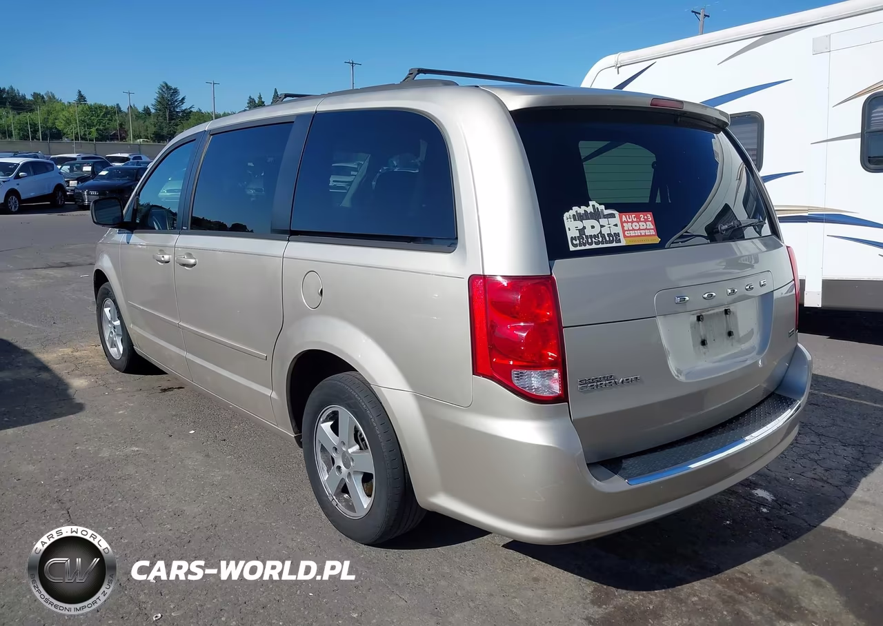 2013 Dodge Grand Caravan Sxt VIN:2C4RDGCG7DR628047 - 3