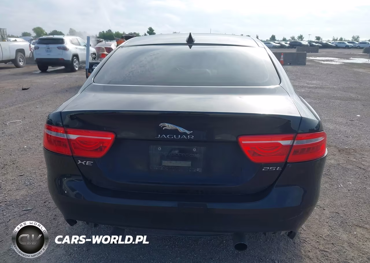 2017 Jaguar Xe 25T VIN:SAJAR4BG7HA968180 - 16