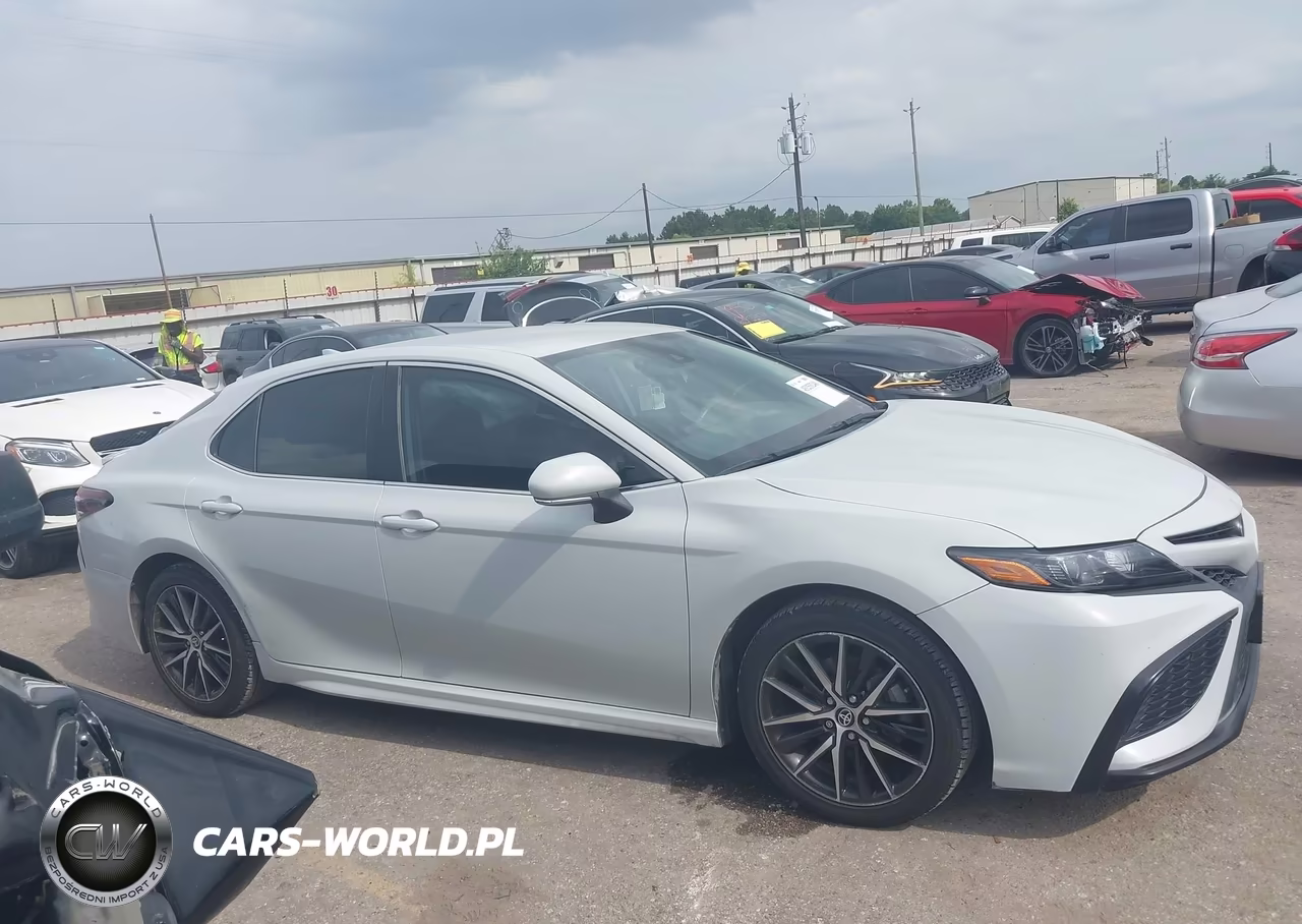 2023 Toyota Camry Se VIN:4T1T11AKXPU077392 - 13