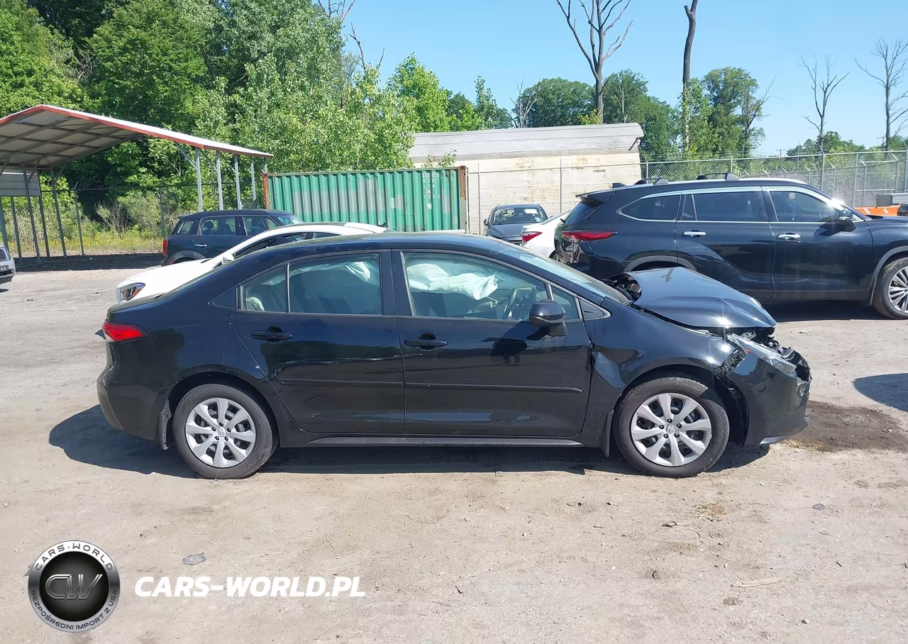 2024 Toyota Corolla Le VIN:JTDB4MEE6R3022749 - 13