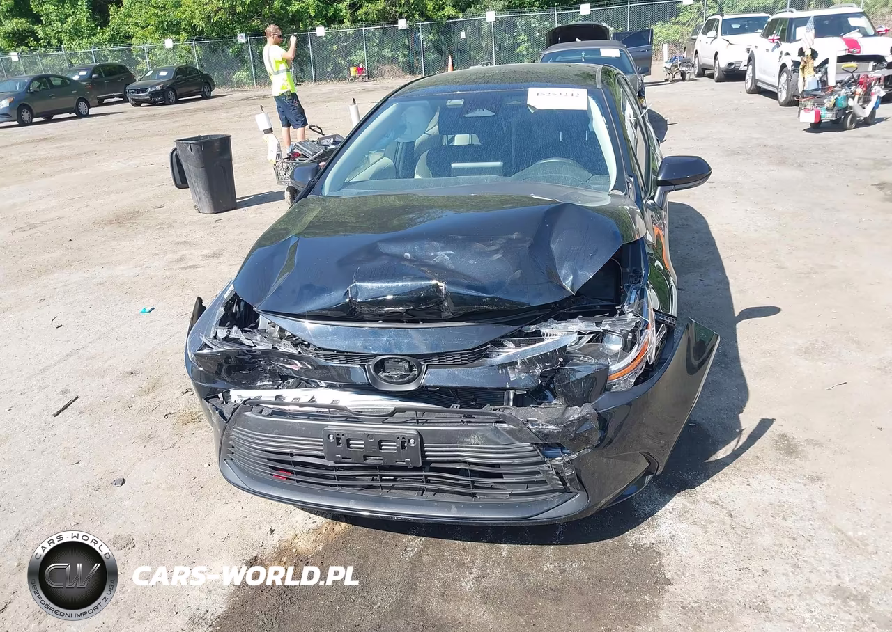 2024 Toyota Corolla Le VIN:JTDB4MEE6R3022749 - 6