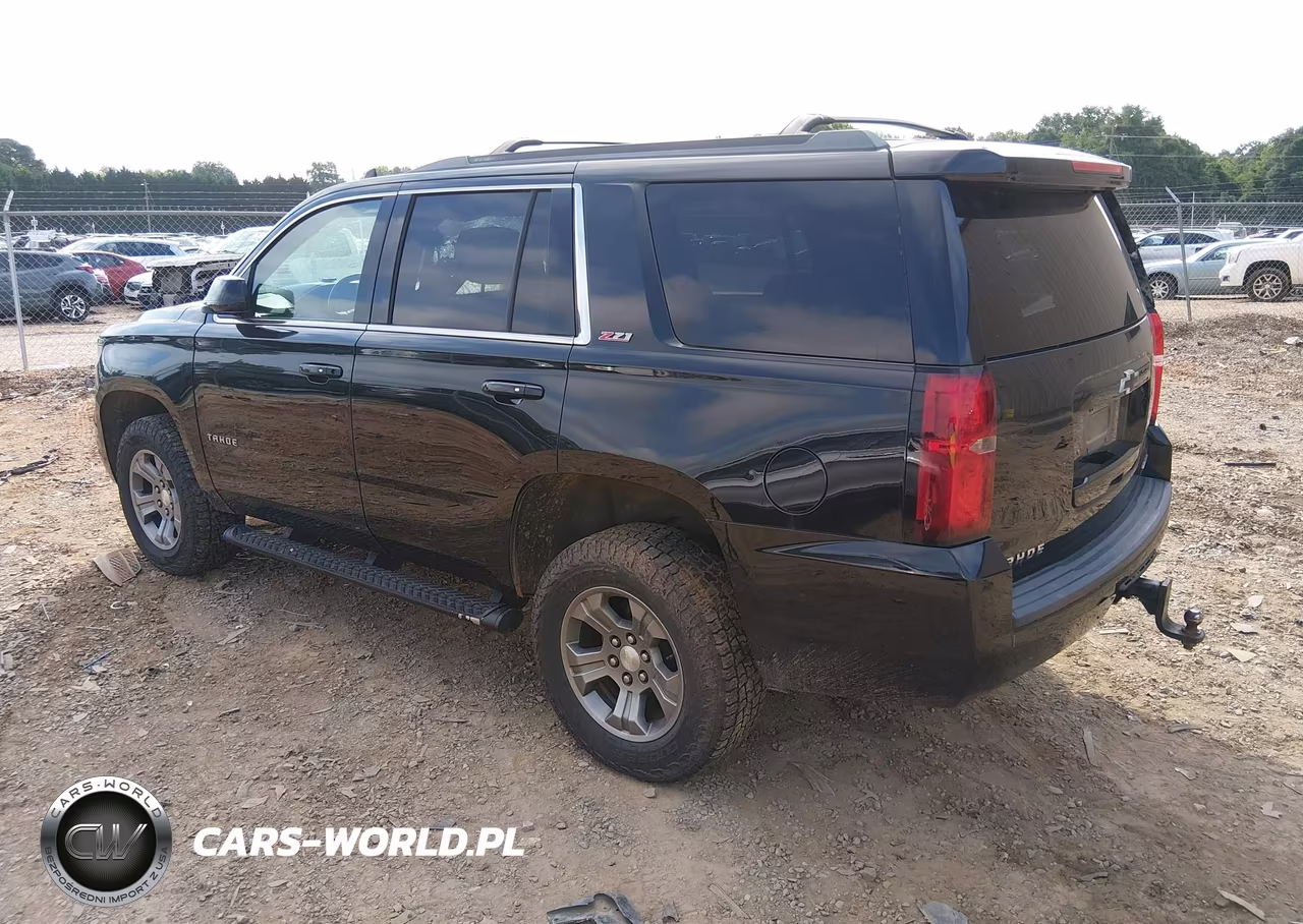 2018 Chevrolet Tahoe Lt VIN:1GNSKBKC5JR293114 - 3