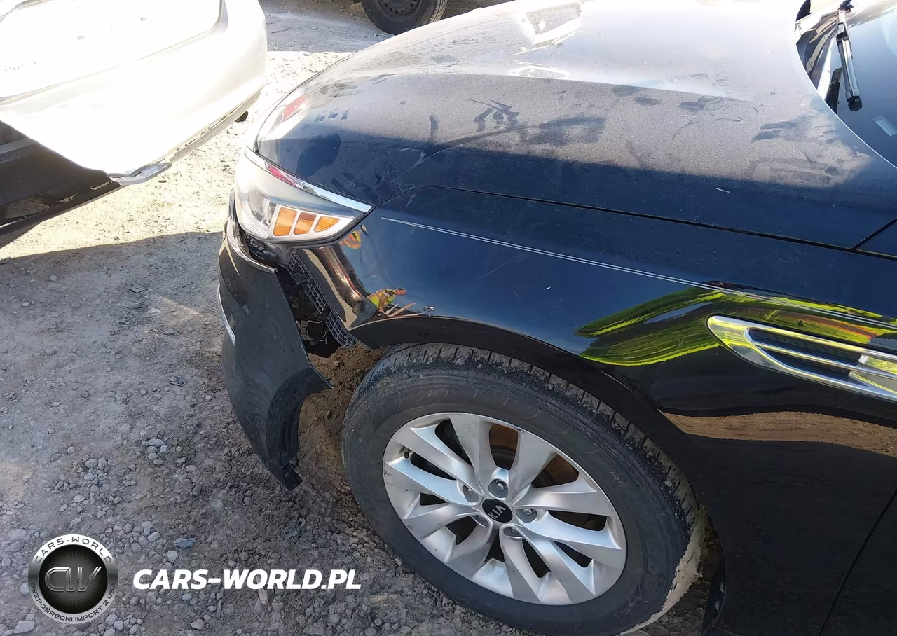 2018 Kia Optima Lx VIN:5XXGT4L35JG252331 - 17