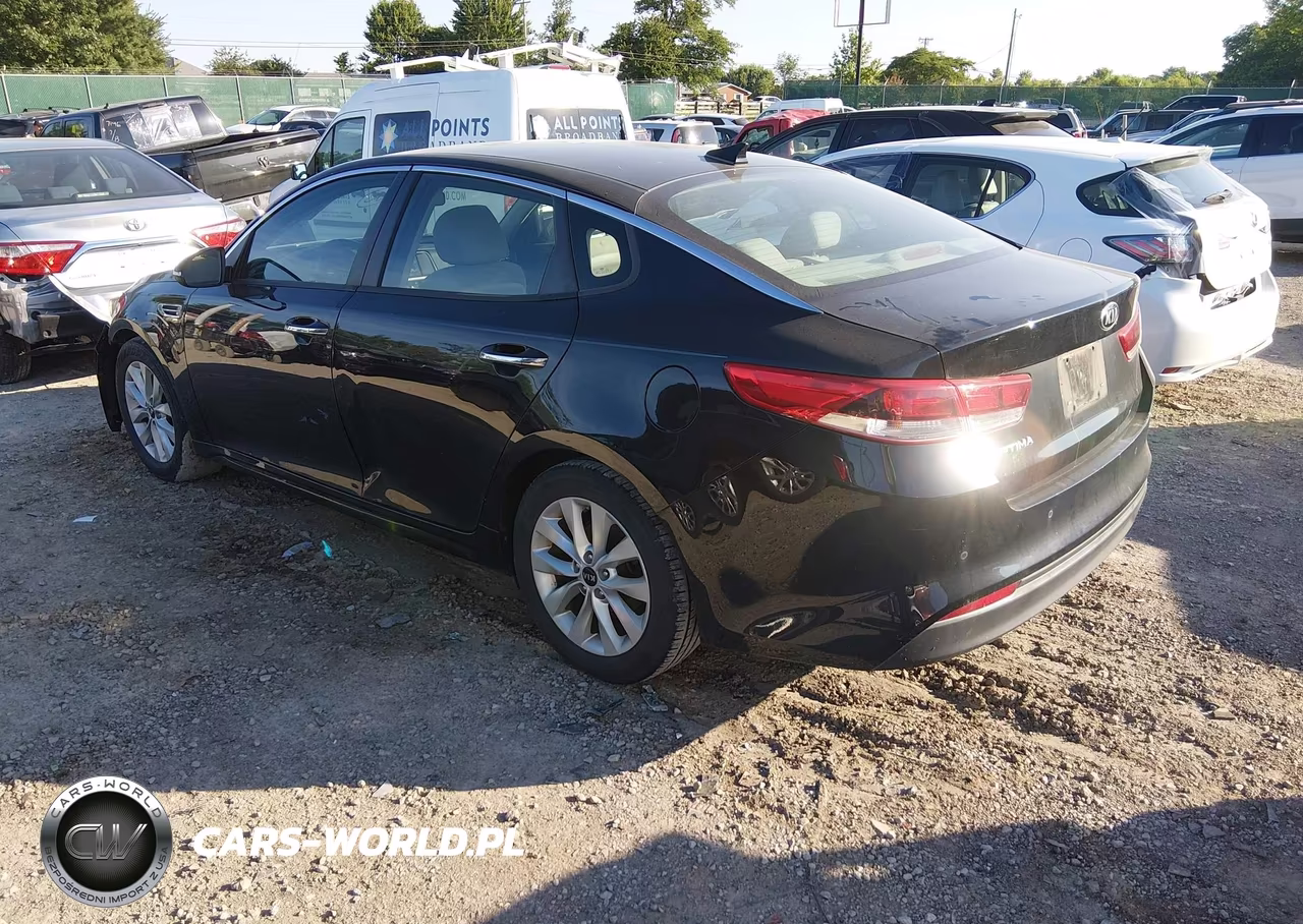 2018 Kia Optima Lx VIN:5XXGT4L35JG252331 - 3
