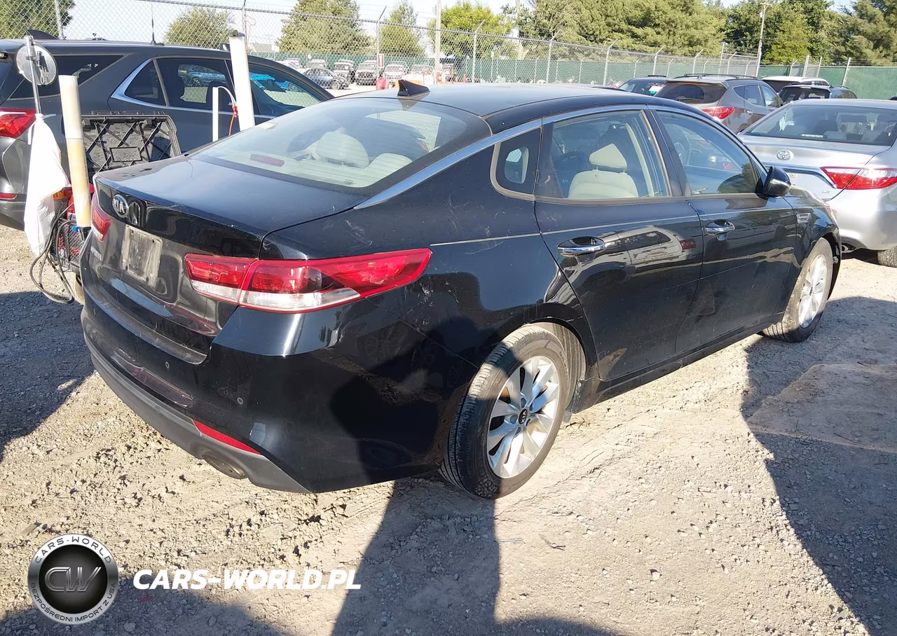 2018 Kia Optima Lx VIN:5XXGT4L35JG252331 - 4