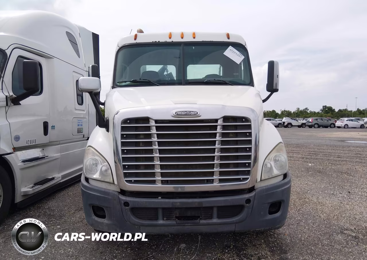 2013 Freightliner Cascadia 113 VIN:3AKJGBDV7DSFE2374 - 12