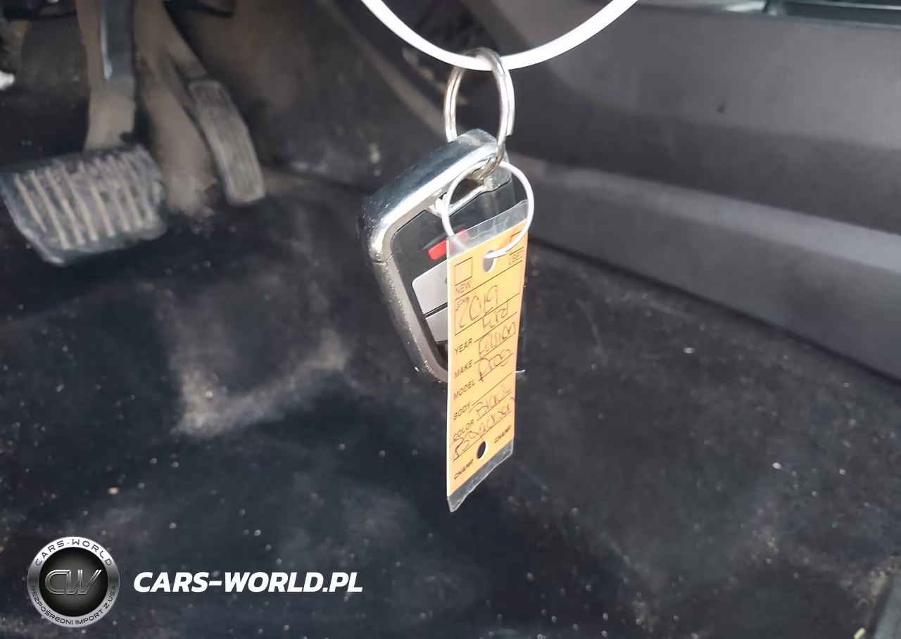 2019 Ford Fusion Hybrid Se VIN:3FA6P0LU2KR143707 - 11