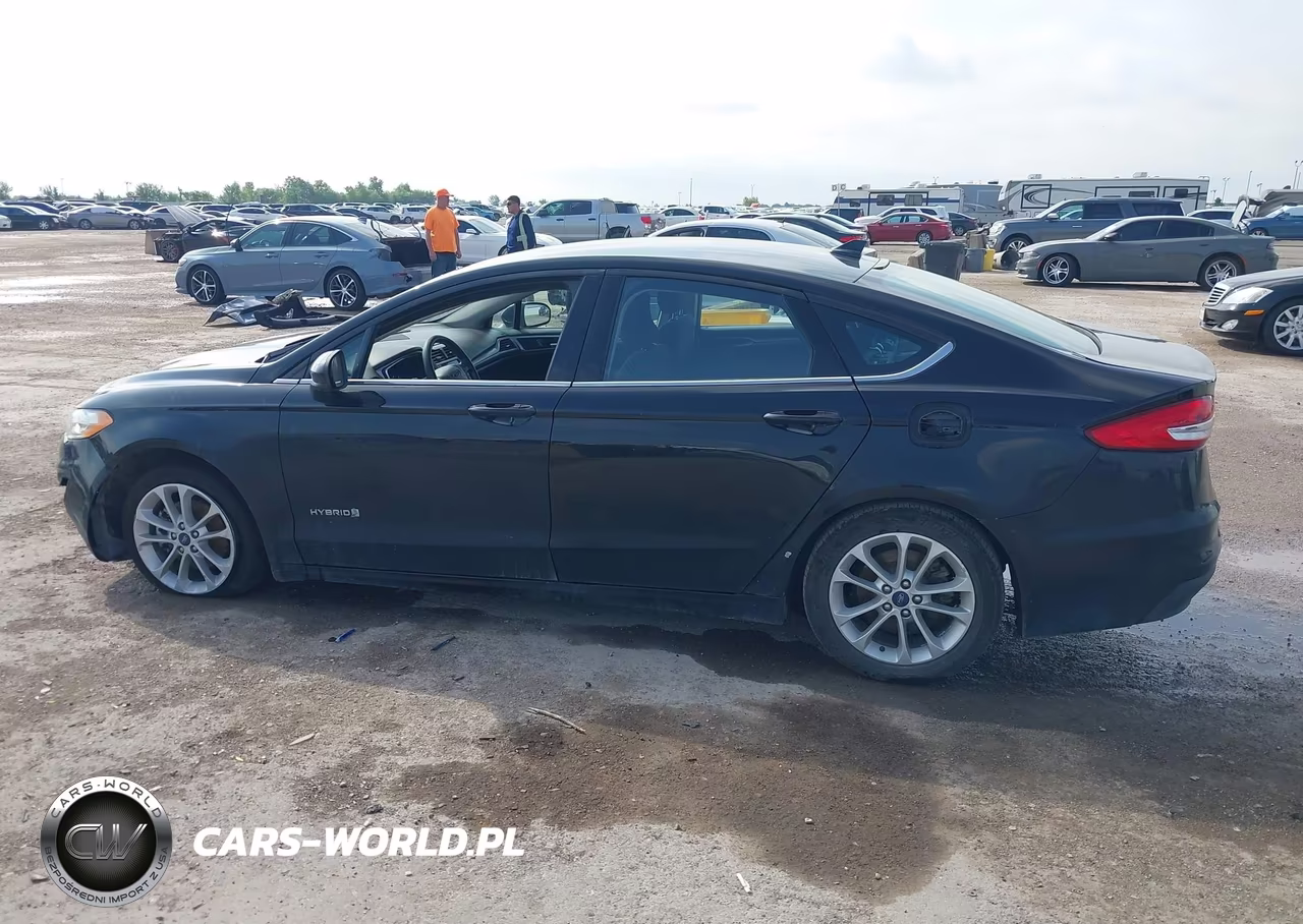 2019 Ford Fusion Hybrid Se VIN:3FA6P0LU2KR143707 - 14