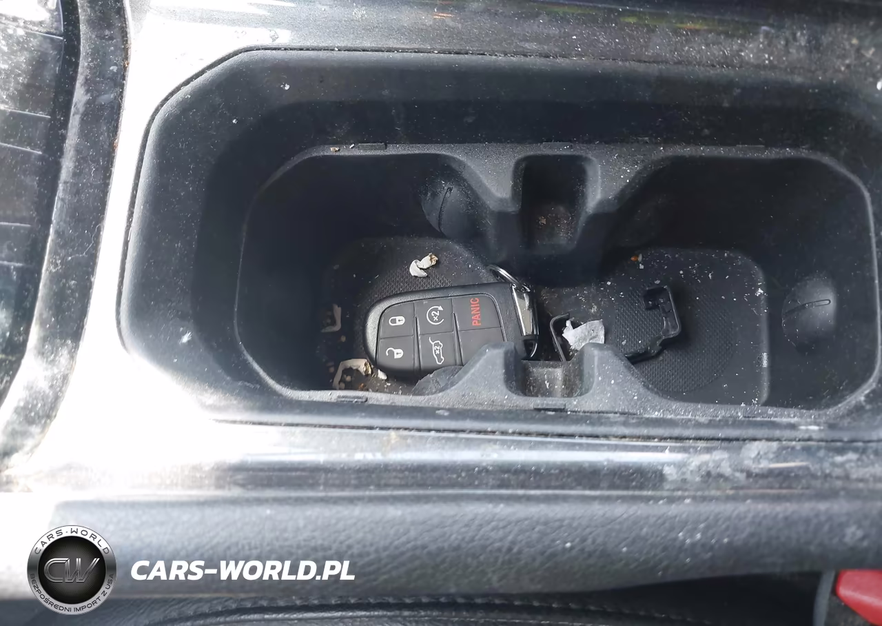 2022 Jeep Compass Latitude Lux 4X4 VIN:3C4NJDFB0NT221398 - 11