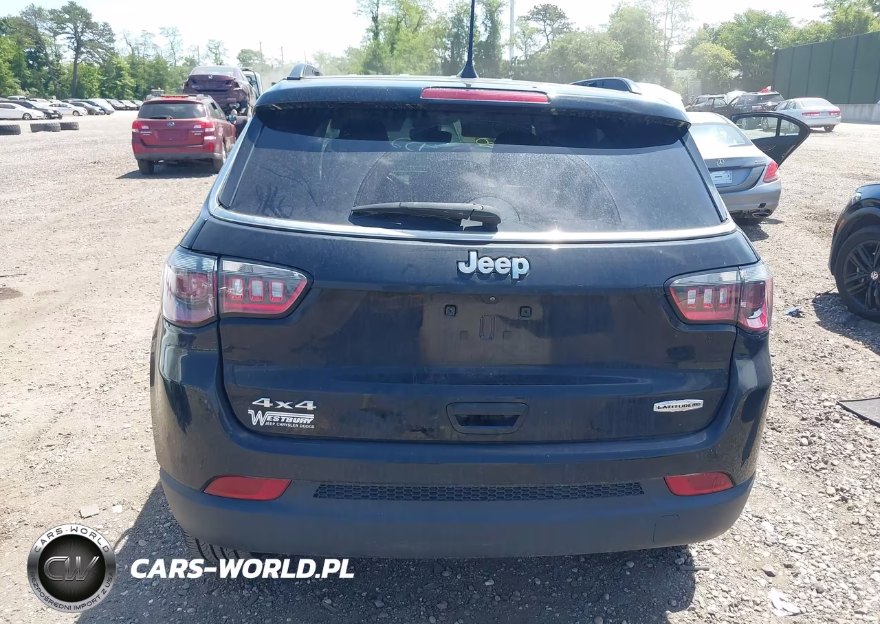 2022 Jeep Compass Latitude Lux 4X4 VIN:3C4NJDFB0NT221398 - 16