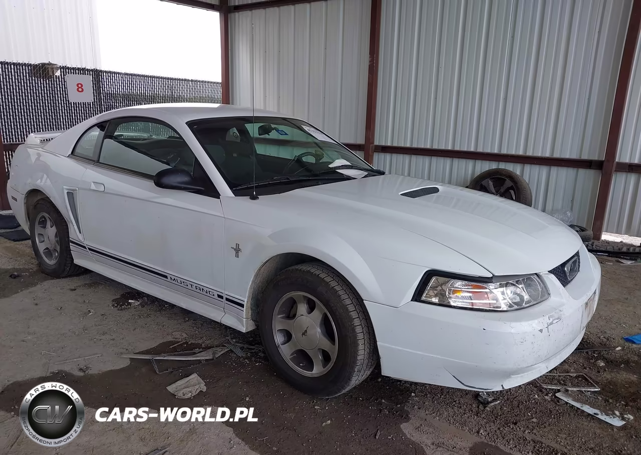 2000 Ford Mustang
